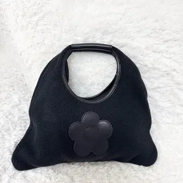 [ 마리콴트 MARYQUANT ] 니트 백 데이지 패치 토트 블랙