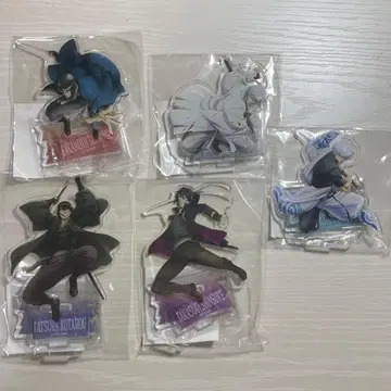 아크릴 스탠드 세트와 엽서