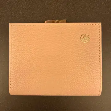 궁내청 핑크 가죽 접이식 지갑