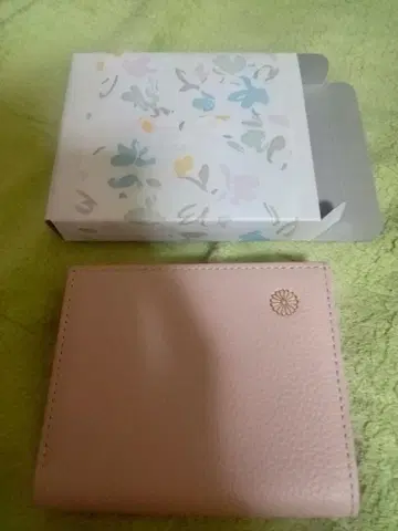 [ 거의 미사용 ] 황궁 지갑 가마구치 핑크