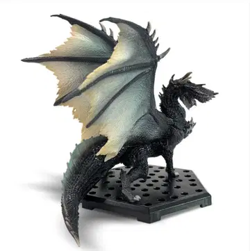 몬스터 헌터 알바트리온 피규어