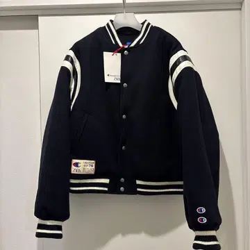 champion x ZARA 퀼팅 봄버 자켓