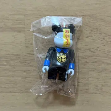 내부 가방 미개봉 베어브릭 SERIES 28 HORROR 강시