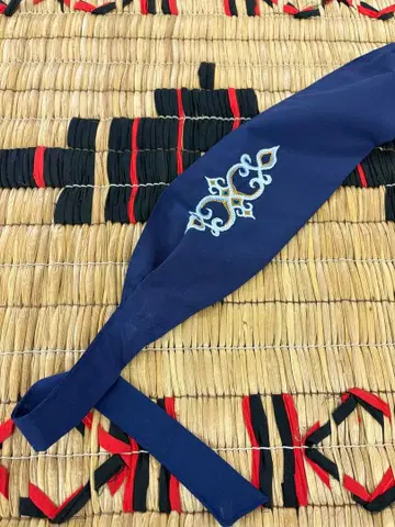 아이누 마탄푸시 여성용 헤어밴드