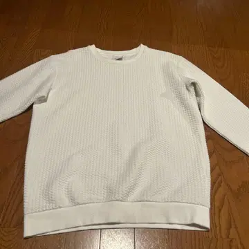 ZARA 화이트 크루넥 트레이닝복