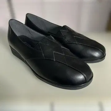 여성용 발볼 넓은 펌프스 25.5cm EEEEE 블랙