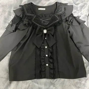 노에미 셔츠 트렌치 세일러 오픈 숄더 블라우스