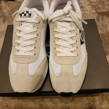 NO NAME 스니커즈 화이트/블랙