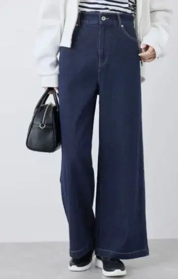 미사용 새상품 택 포함 로페피크닉 [허리 혁명 데님] 38사이즈