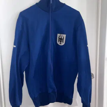 미니 리 트랙 자켓