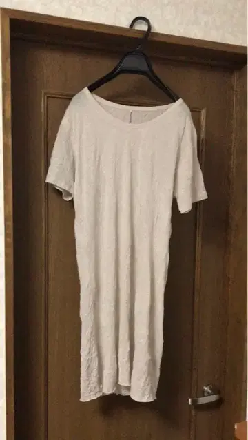 PRY Craft Fabric Layered U-neck T-shirt