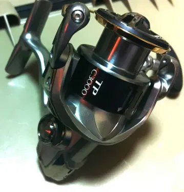 시마노 15 트윈파워 C3000 (정크)