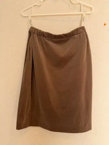 [새상품급] FOXEY BOUTIQUE 벨로아 스커트 42 브라운