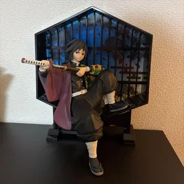 토미오카 기유 귀멸의 칼날 제일복권 피규어