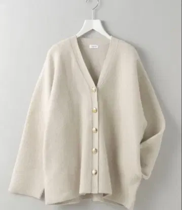 apart by lowrys CN 라쿤 네이비 V넥 가디건