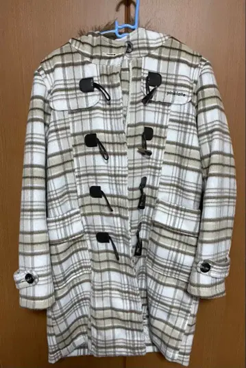 Pink-latte 체크 무늬 더플 코트 (퍼 포함)