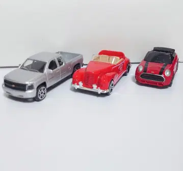 미니카 세트 토미카 마조레트 DAISO