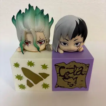 Dr.STONE 이시가미 센쿠 아사기리 겐 놋카리 피규어