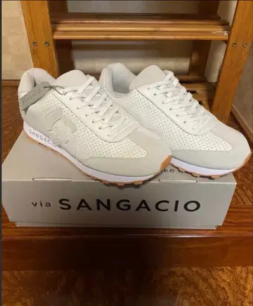 SANGACIO 스니커즈 화이트