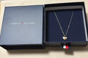 TOMMY HILFIGER 하트형 목걸이
