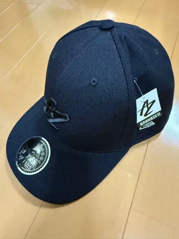 ANAHAZETI 블랙 캡 AZ 로고