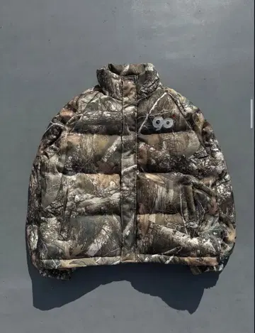 9090 다운 자켓 리얼트리