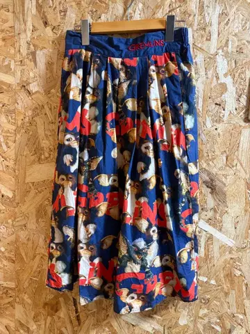 GREMLINS graniph 플레어 스커트 네이비