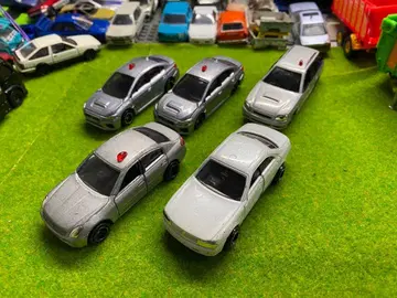 토미카 묶음 판매 순찰차 스포츠카 경찰차량 긴급차량 일하는 자동차 복면