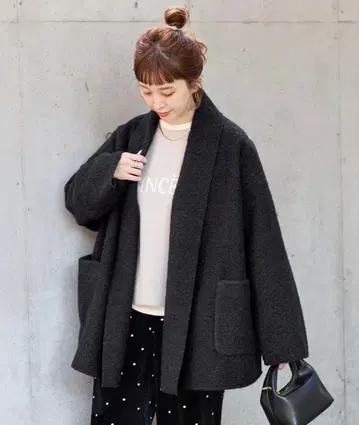 부클레 저지 착용 코트