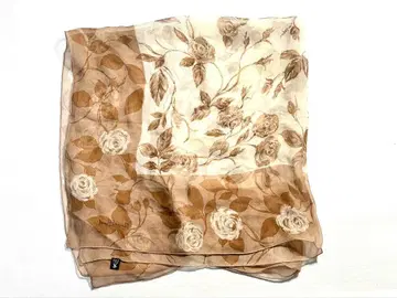 마가렛호웰 실크 스카프 대형 장미 무늬 실크 스카프