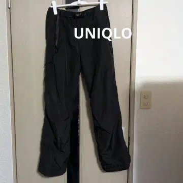 UNIQLO 블랙 웜 이지 카고 팬츠 조절 가능 벨트 포함 블랙