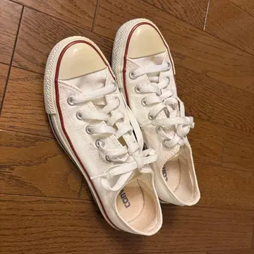 Converse 화이트 스니커즈