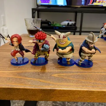 원피스 월드 컬렉터블 피규어