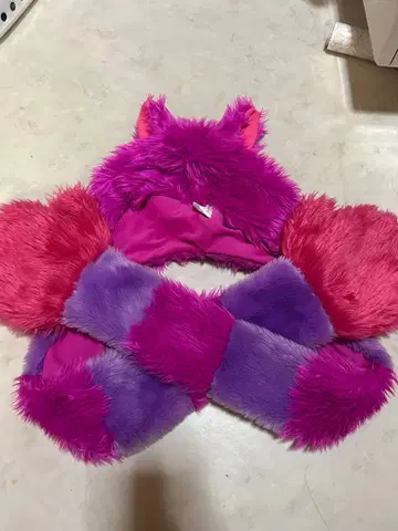 디즈니 체셔캣 머플러 캡