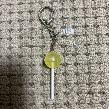 ILLIT 캔디 키링 모카