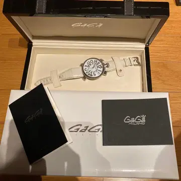 GaGa Milano 화이트 가죽 손목시계