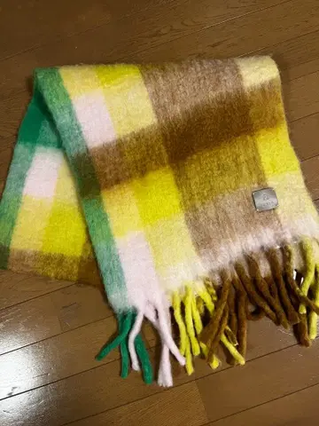 FURLA 체크 무늬 머플러