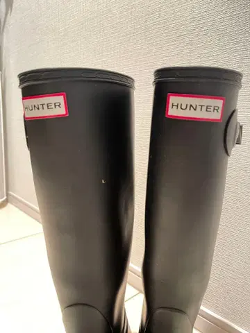 새상품급: HUNTER 블랙 롱 부츠 버클 포함 23.5cm 정도