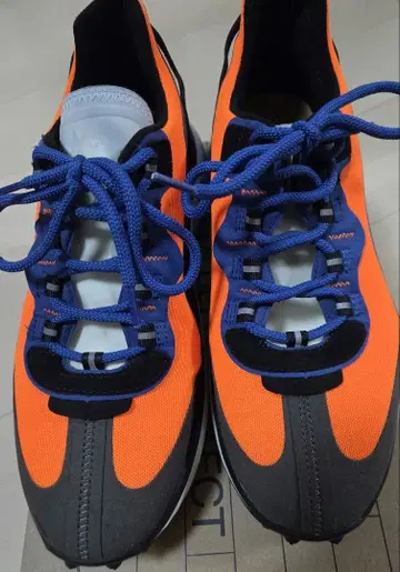 DSQUARED2 통굽 스니커즈 대드 스니커즈