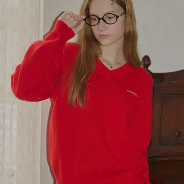 [완판템] GIUNON V넥 니트