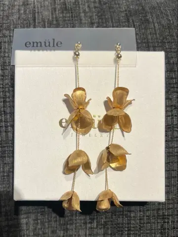 longue Charmant (귀걸이)