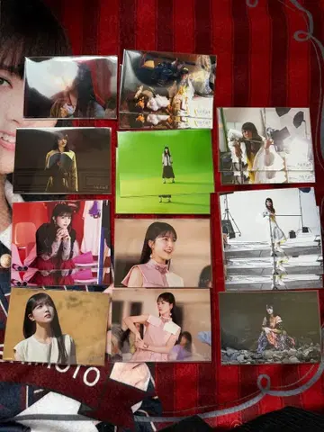 노기자카46 쿠보 시오리 졸업 기념 솔로컷 17장 묶음 판매