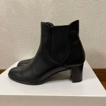 리즈라피네 숏부츠