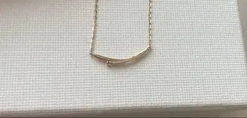 ete K10 크레센트 문 목걸이 펄 장식