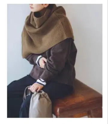 워셔블 울 넥워머 리브 브라운 숄