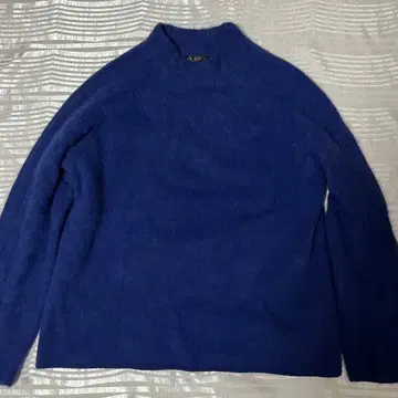 SOAGE 파랑 긴팔 니트 모크넥 폭스 혼방