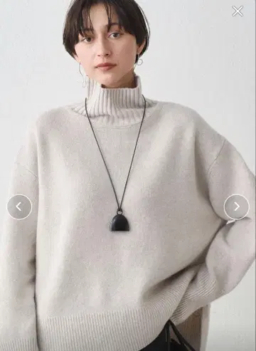 울 100 터틀 니트 LOUNGEDRESS