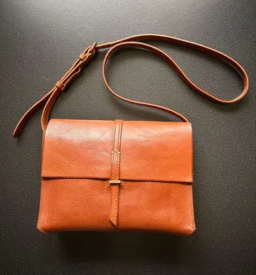 가죽 숄더백 브라운 겐텐