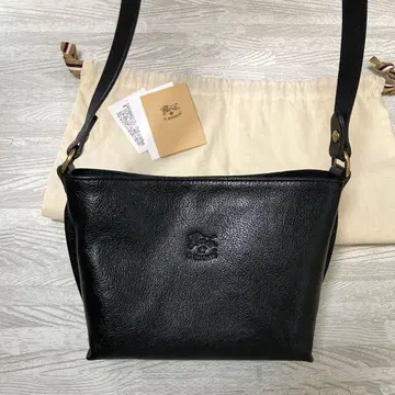 일비종떼 크로스 바디백 블랙 새상품급