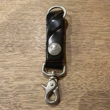 WILDSWANS 키링 BRAID